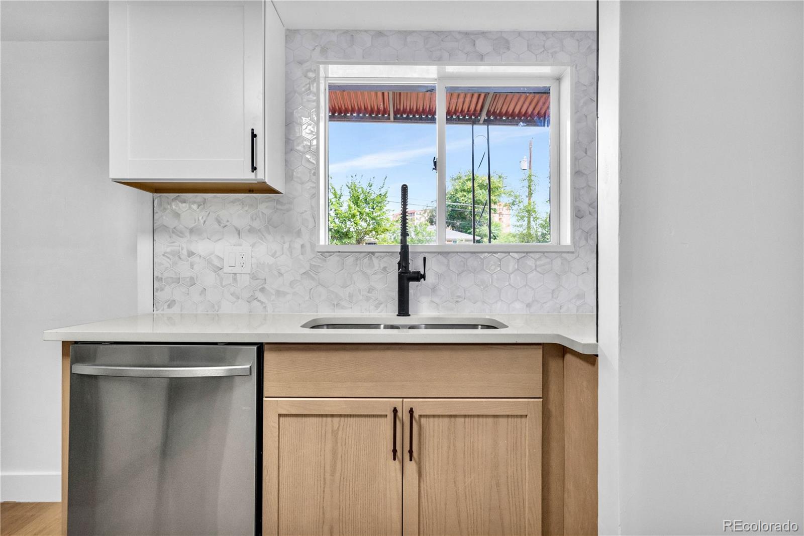 MLS Image #37 for 882-888  wolff street,denver, Colorado