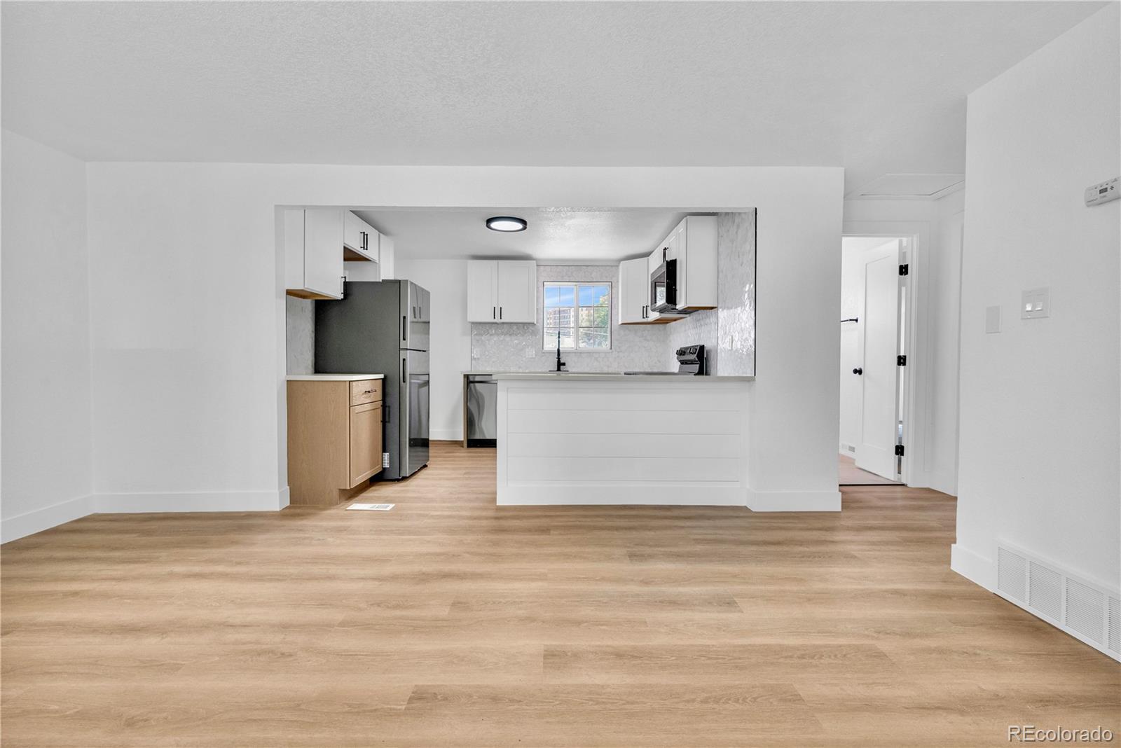 MLS Image #4 for 882-888  wolff street,denver, Colorado