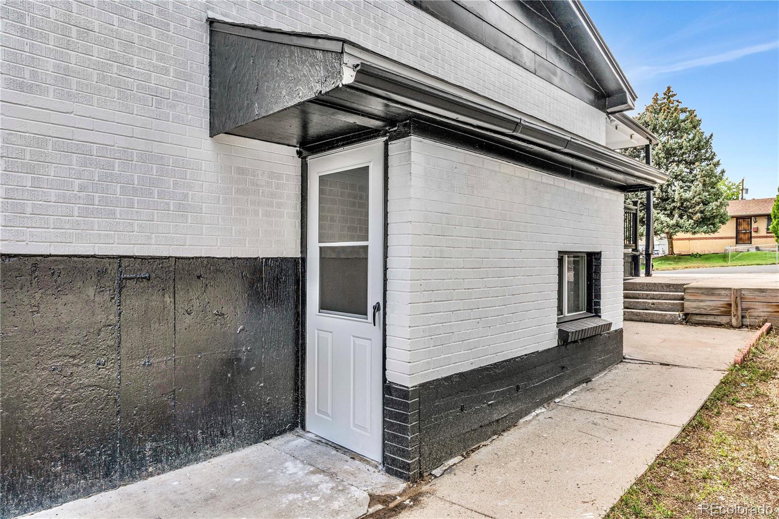 MLS Image #47 for 882-888  wolff street,denver, Colorado