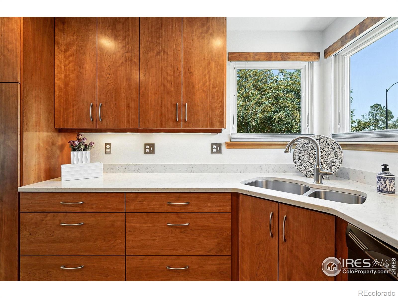 MLS Image #7 for 745  crystal court,lafayette, Colorado