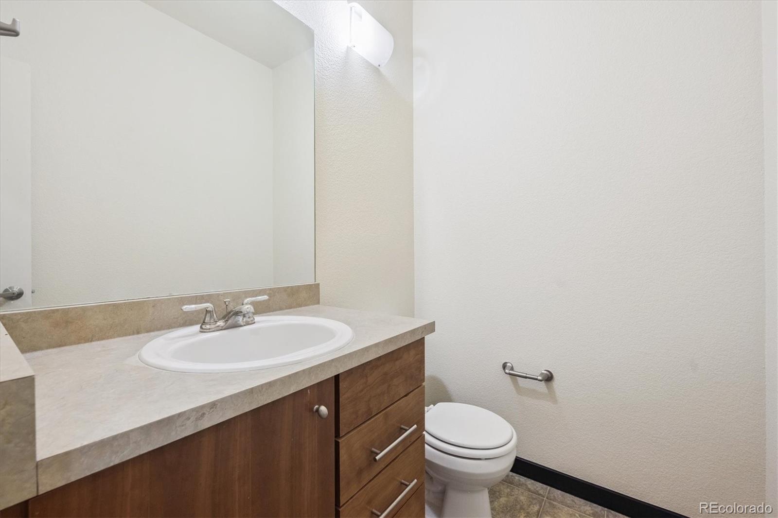 MLS Image #18 for 2404 s xanadu way,aurora, Colorado