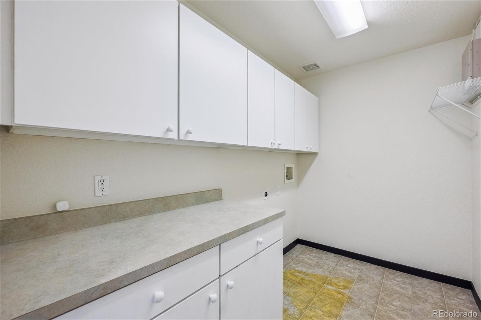 MLS Image #7 for 2404 s xanadu way,aurora, Colorado