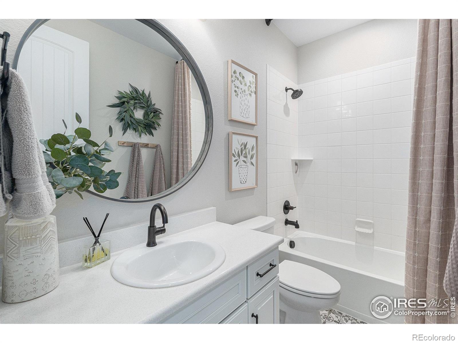 MLS Image #12 for 2132  gather drive,windsor, Colorado