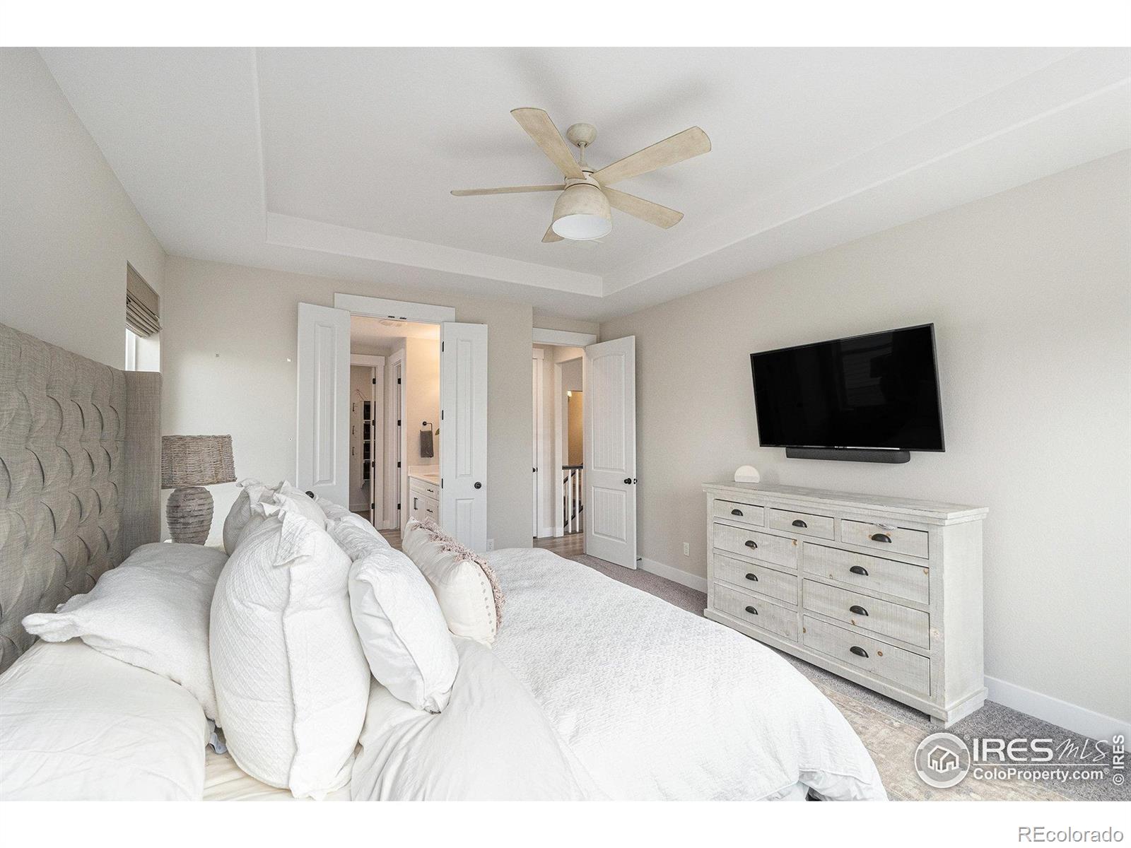 MLS Image #7 for 2132  gather drive,windsor, Colorado
