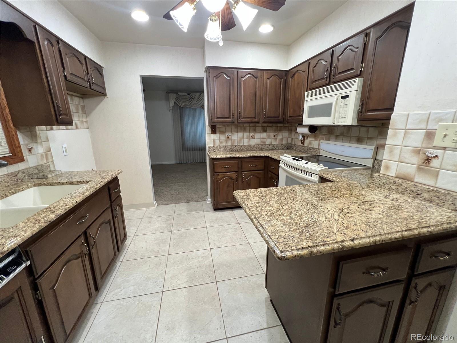 MLS Image #16 for 7733  navajo street,denver, Colorado