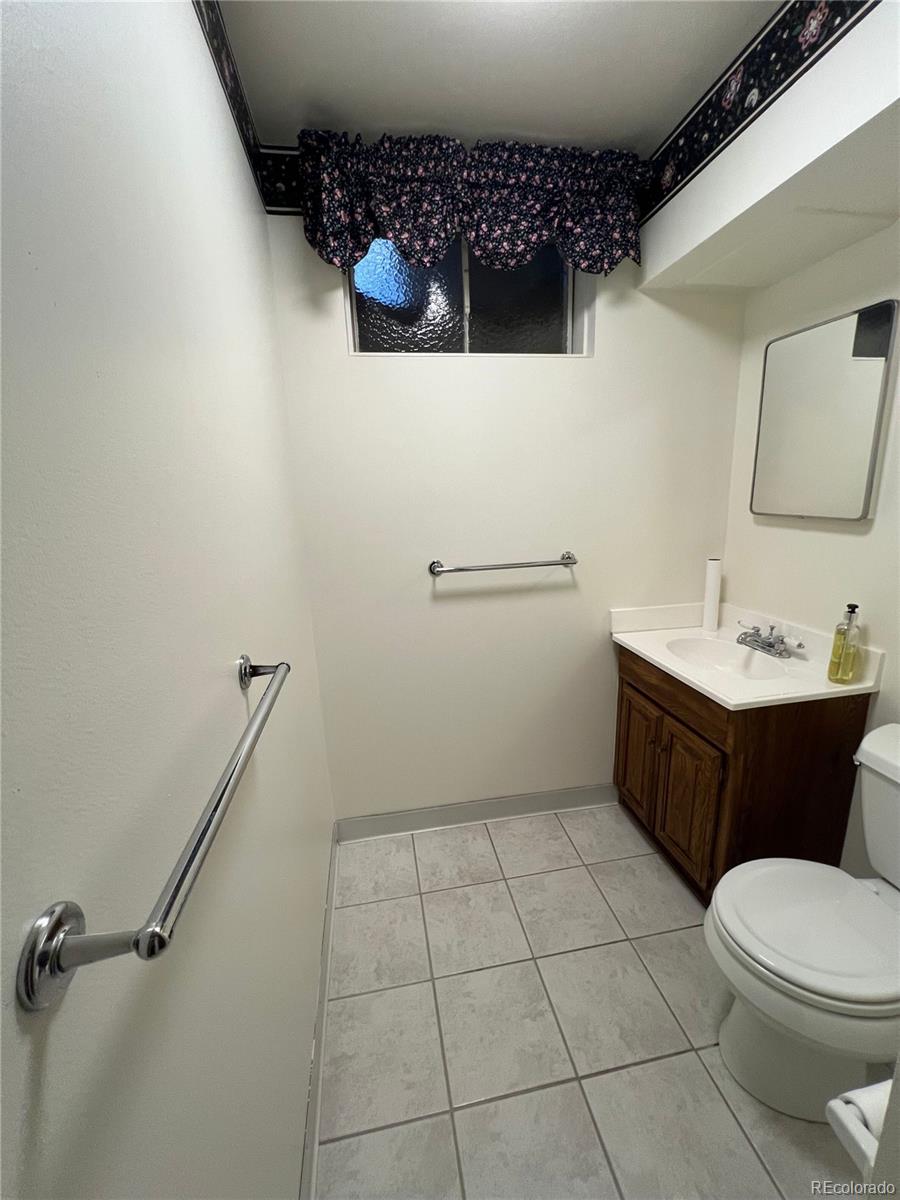 MLS Image #22 for 7733  navajo street,denver, Colorado