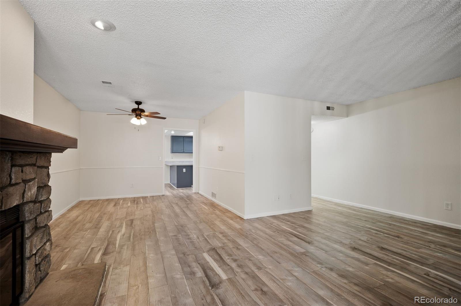 MLS Image #15 for 15503 e wyoming drive b,aurora, Colorado