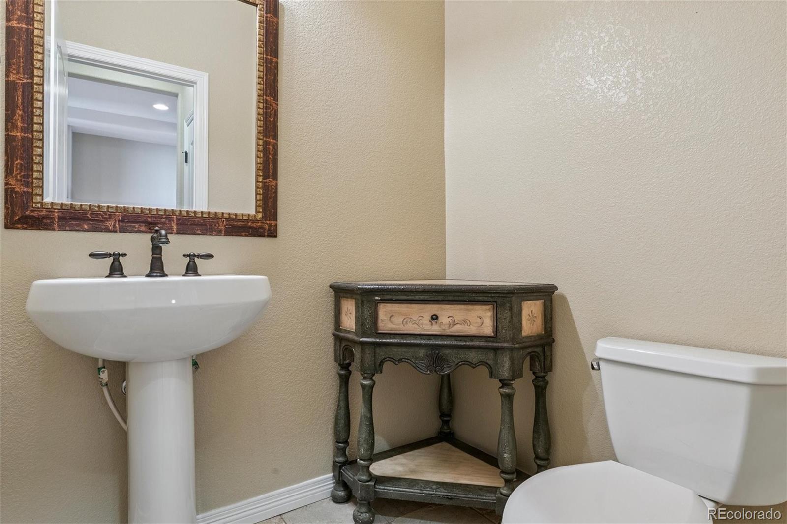 MLS Image #4 for 10426  willowwisp way,highlands ranch, Colorado