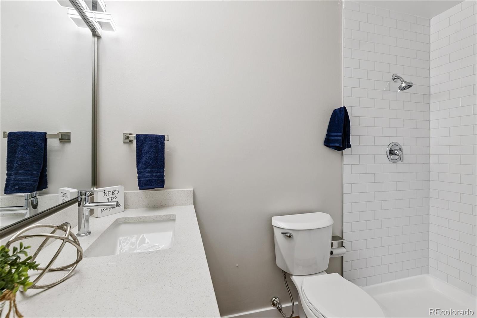 MLS Image #11 for 580 s clinton street 10d,denver, Colorado