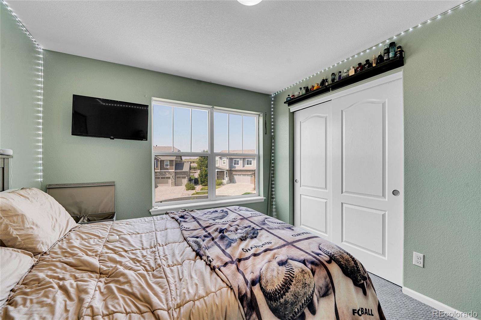MLS Image #38 for 23464 e ontario place,aurora, Colorado