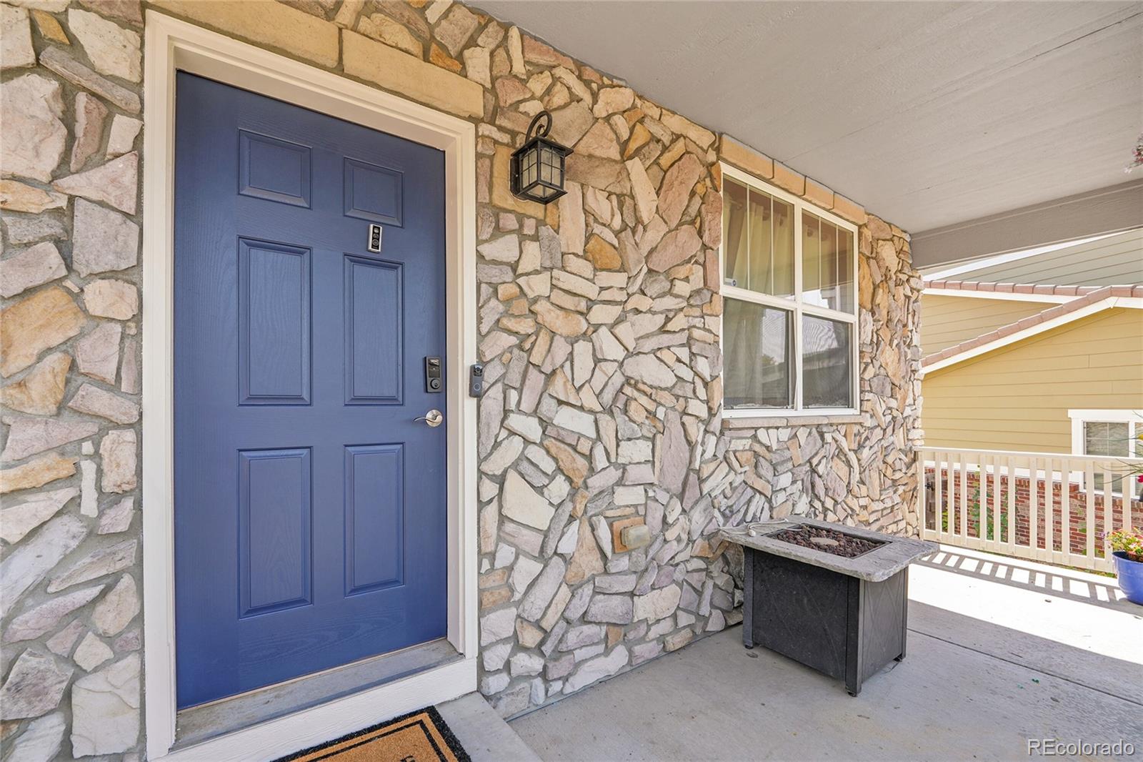 MLS Image #6 for 23464 e ontario place,aurora, Colorado