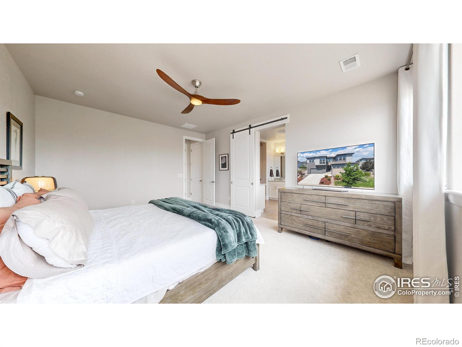 MLS Image #21 for 9839  hilberts way,littleton, Colorado