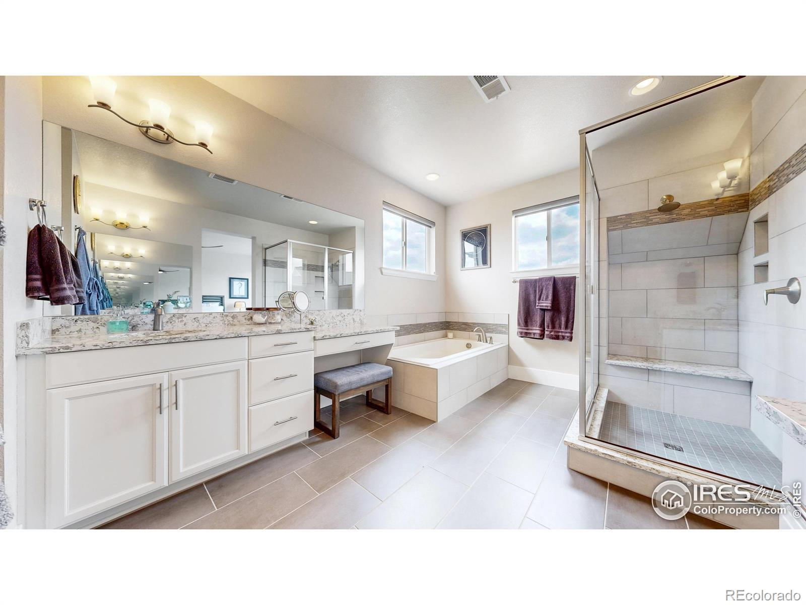 MLS Image #22 for 9839  hilberts way,littleton, Colorado