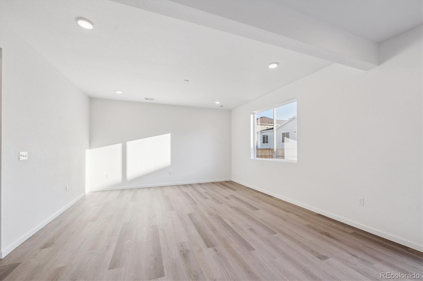 MLS Image #5 for 5594  brangus drive,windsor, Colorado