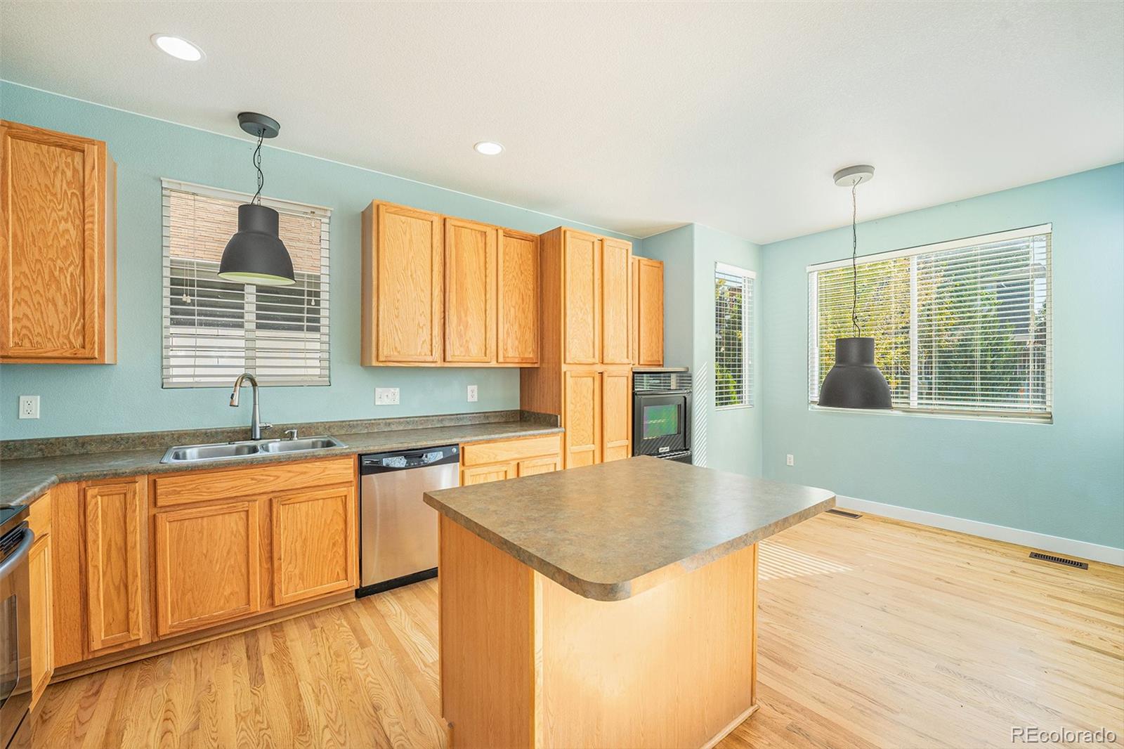 MLS Image #4 for 10684  lewiston street,commerce city, Colorado