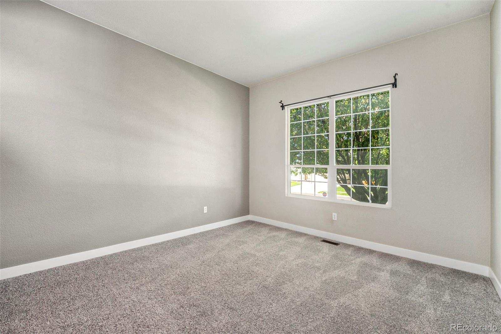 MLS Image #8 for 10684  lewiston street,commerce city, Colorado