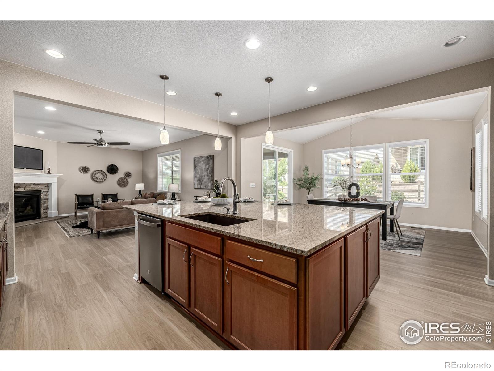 MLS Image #11 for 12623  canoe street,firestone, Colorado