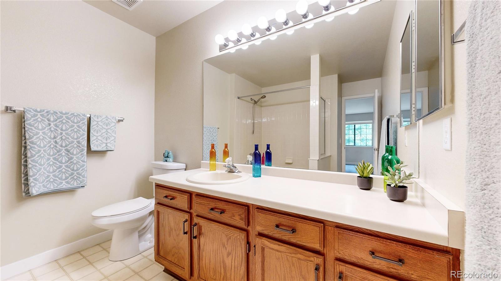MLS Image #16 for 8762  allison drive a,arvada, Colorado