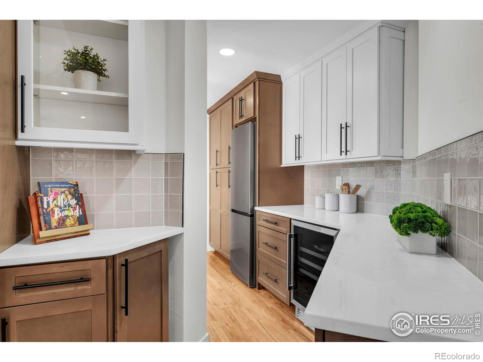 MLS Image #14 for 725  pinehurst court,louisville, Colorado