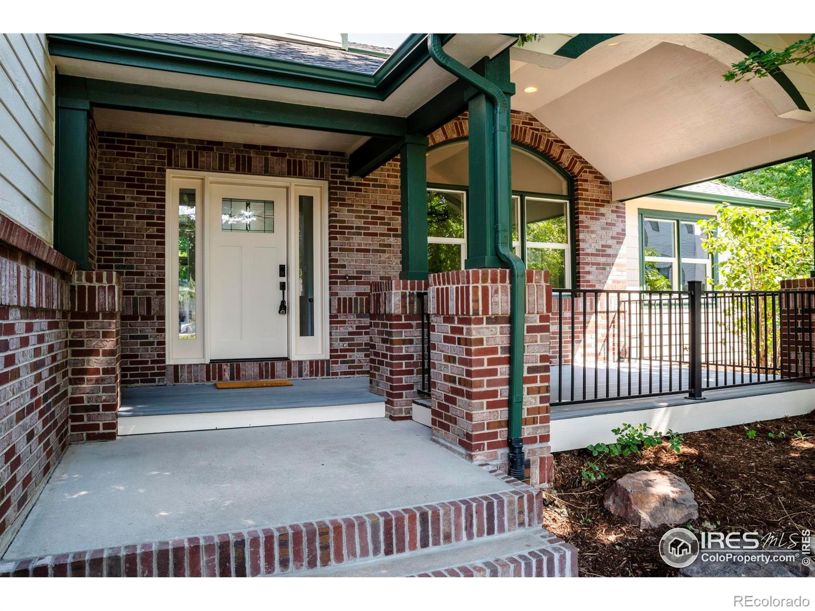 MLS Image #3 for 725  pinehurst court,louisville, Colorado