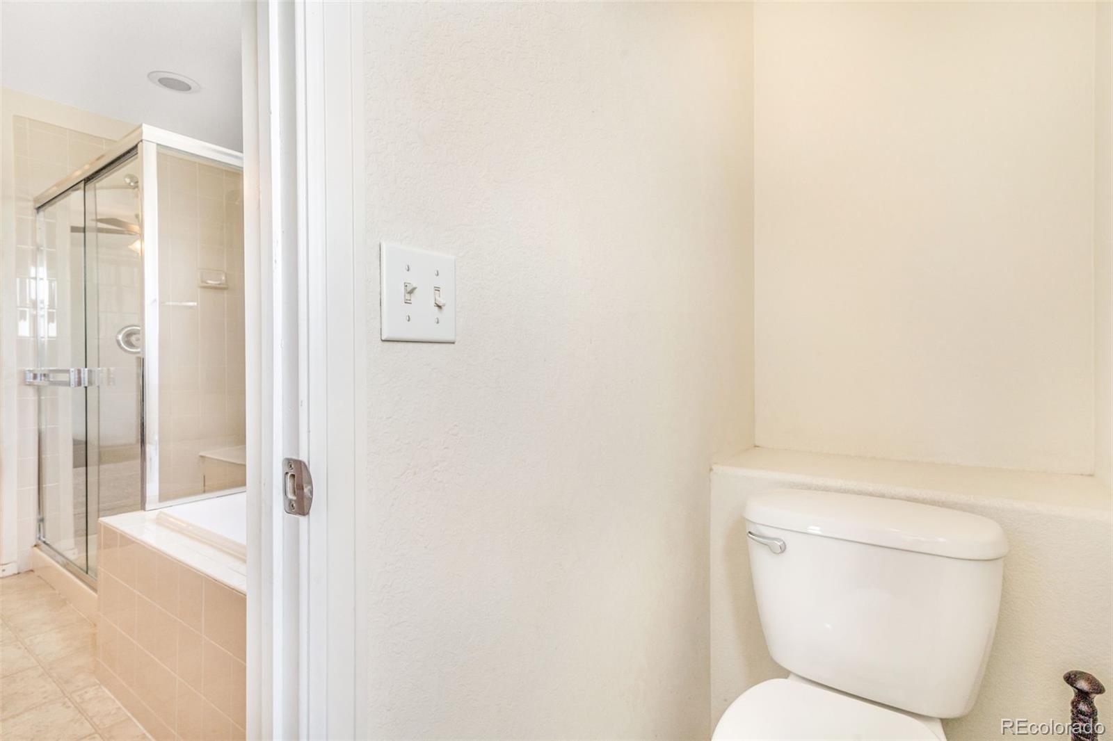 MLS Image #19 for 5535  nepal street,denver, Colorado