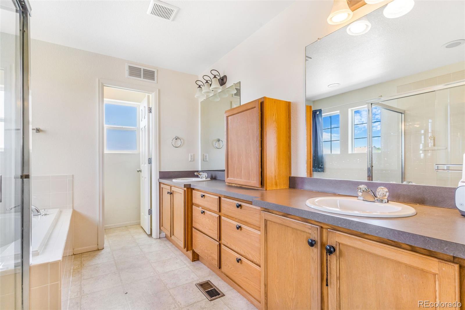 MLS Image #20 for 5535  nepal street,denver, Colorado