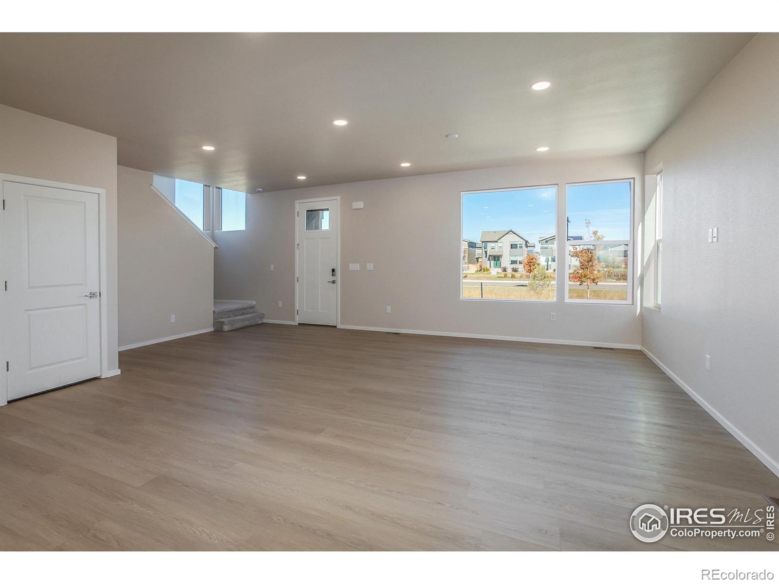 MLS Image #5 for 6121  saddle horn drive,timnath, Colorado