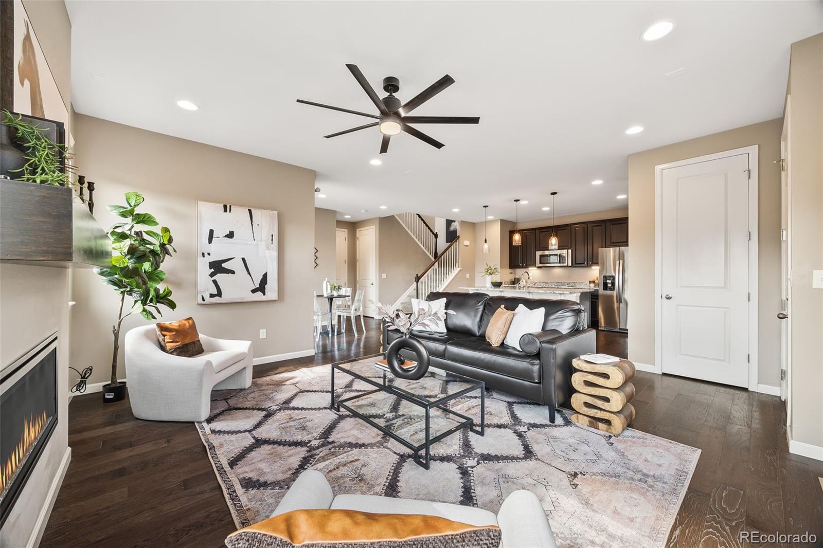 MLS Image #3 for 7265 s millbrook court,aurora, Colorado