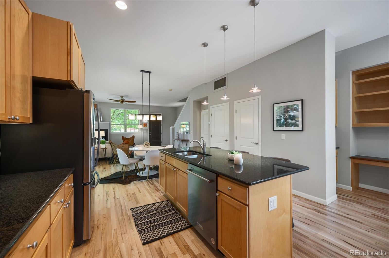 MLS Image #12 for 217  spruce street 101,denver, Colorado