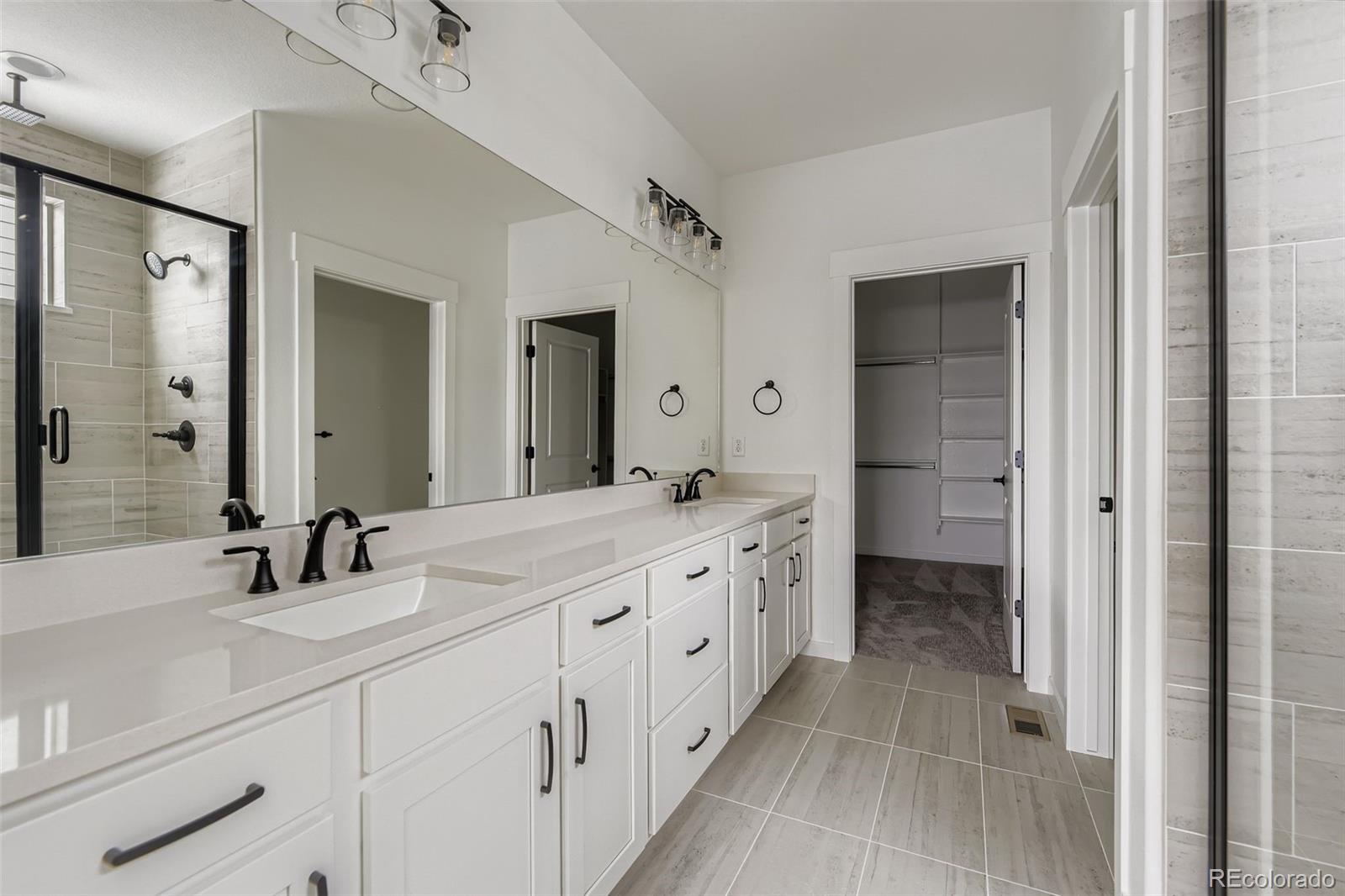 MLS Image #14 for 8905 s riviera way,aurora, Colorado