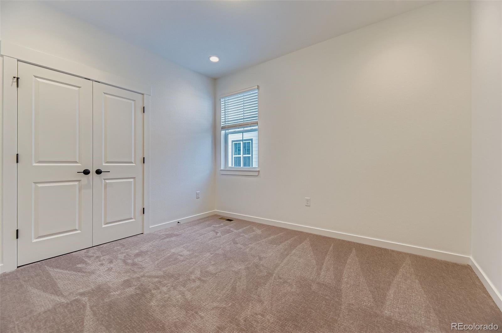 MLS Image #18 for 8905 s riviera way,aurora, Colorado