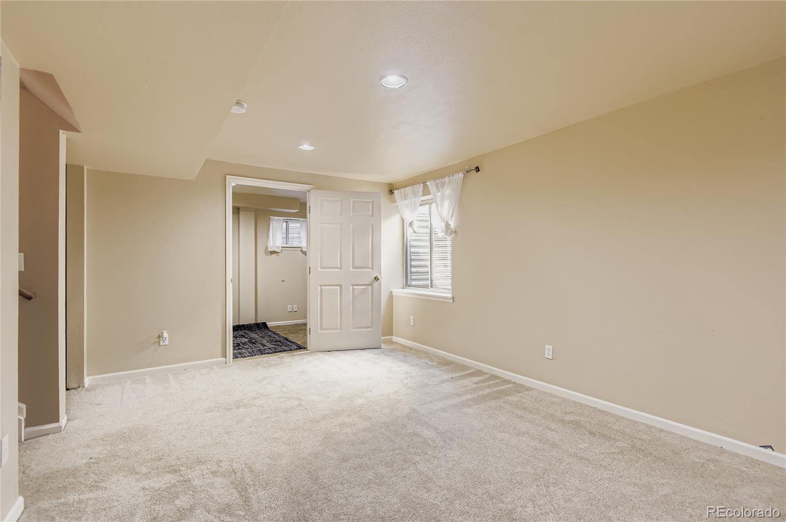 MLS Image #22 for 10505 s berthoud way,parker, Colorado