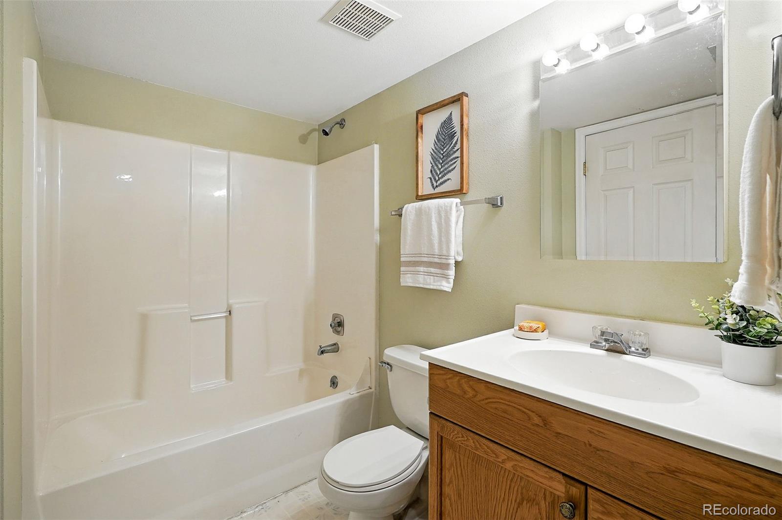MLS Image #27 for 1104 w timbervale trail,highlands ranch, Colorado