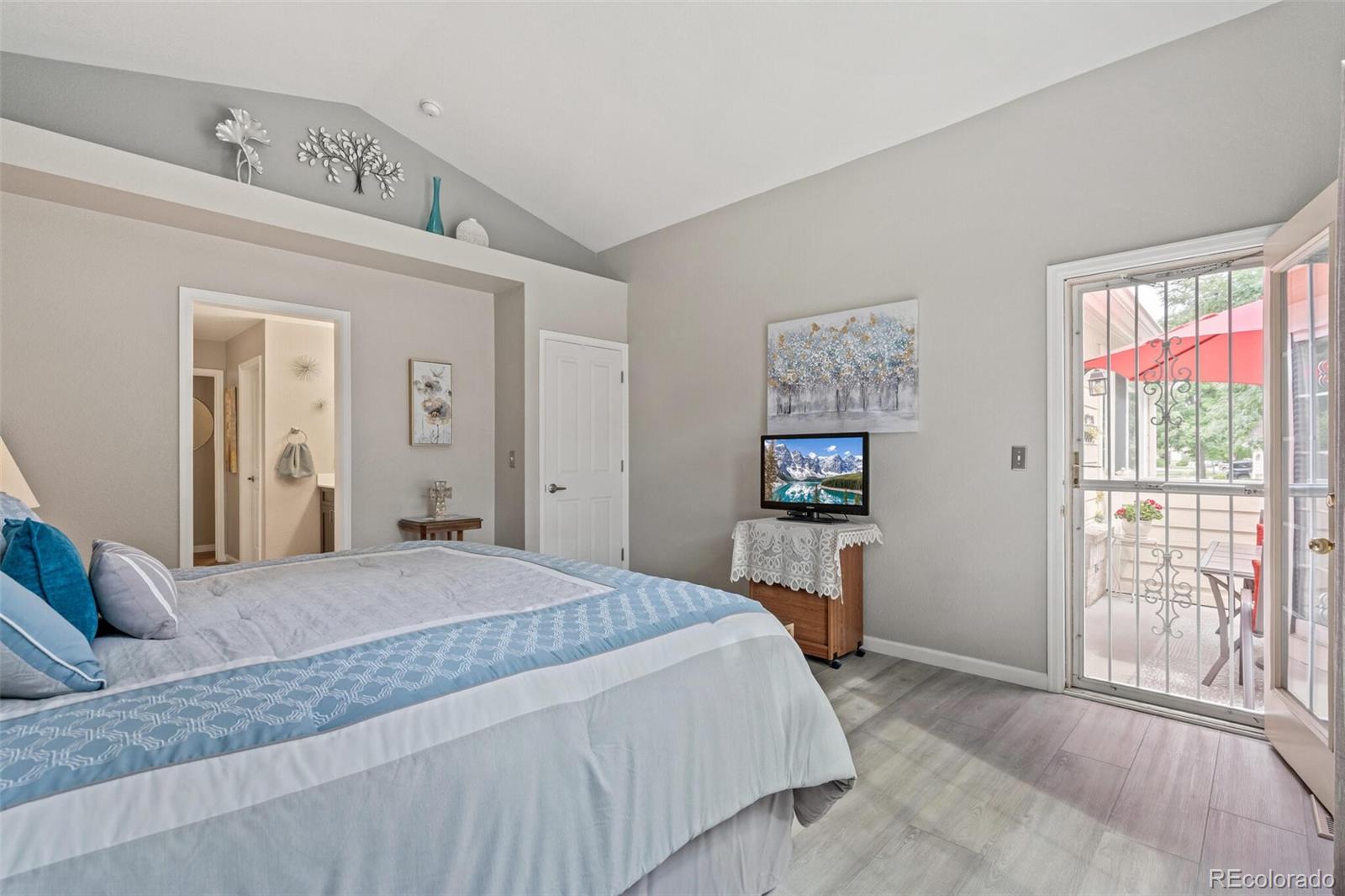 MLS Image #14 for 9703  independence drive ,westminster, Colorado