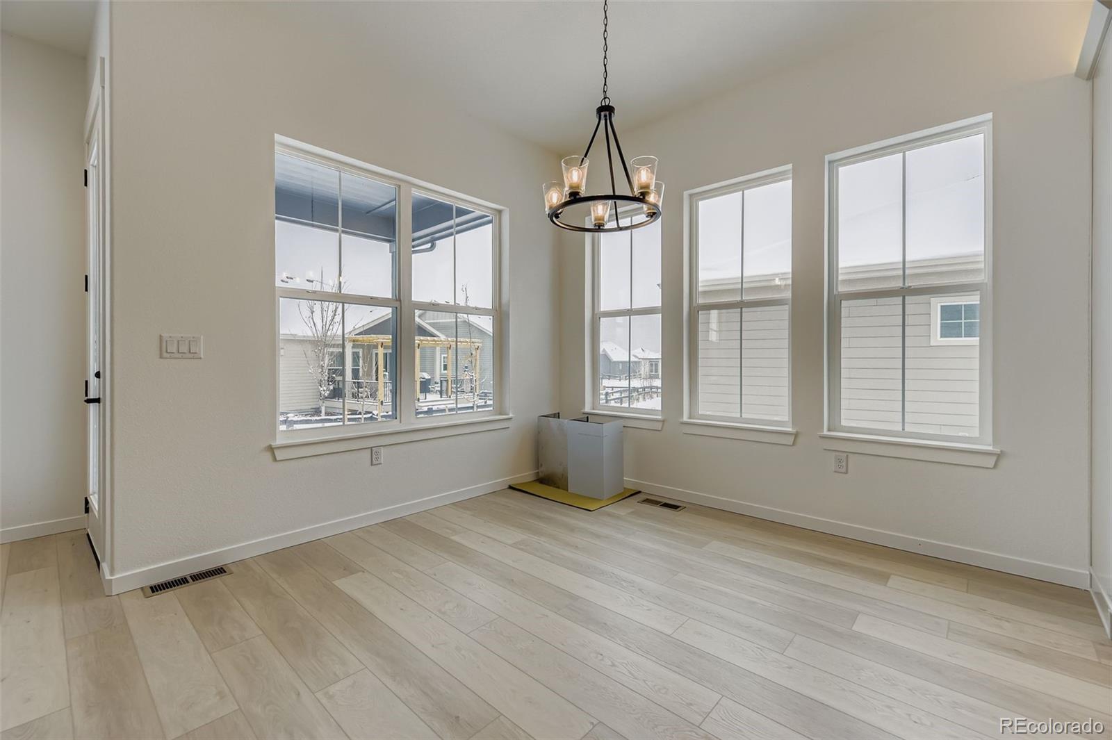 MLS Image #7 for 8895 s riviera way,aurora, Colorado