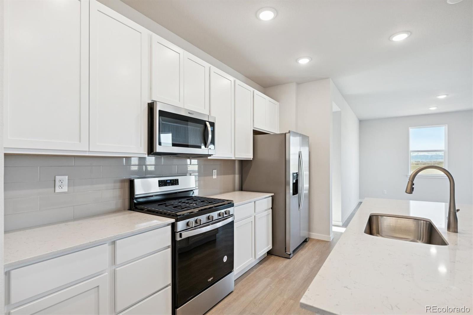 MLS Image #6 for 3727  sandreed street,dacono, Colorado