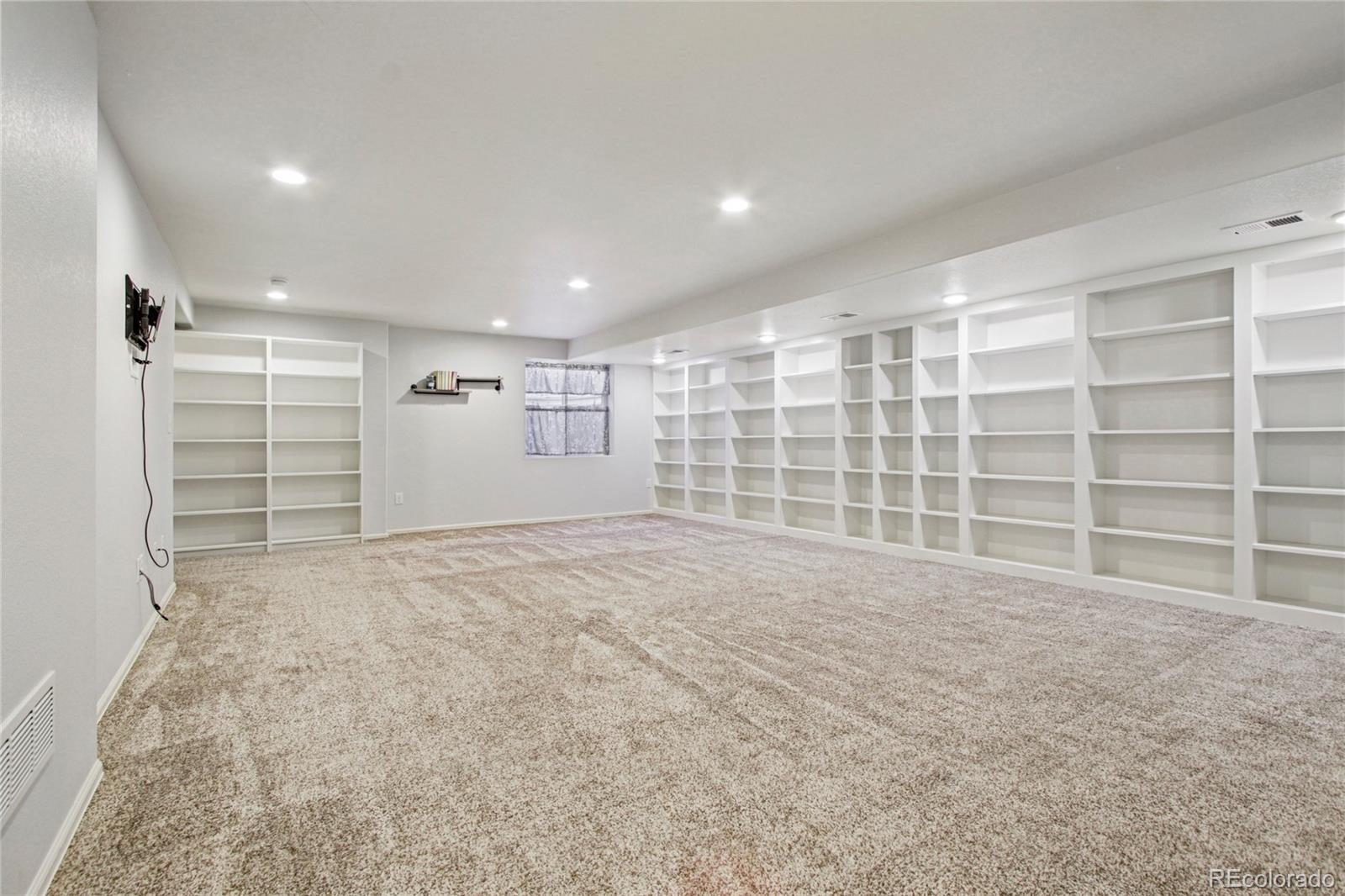 MLS Image #14 for 934  cliffrose way,severance, Colorado