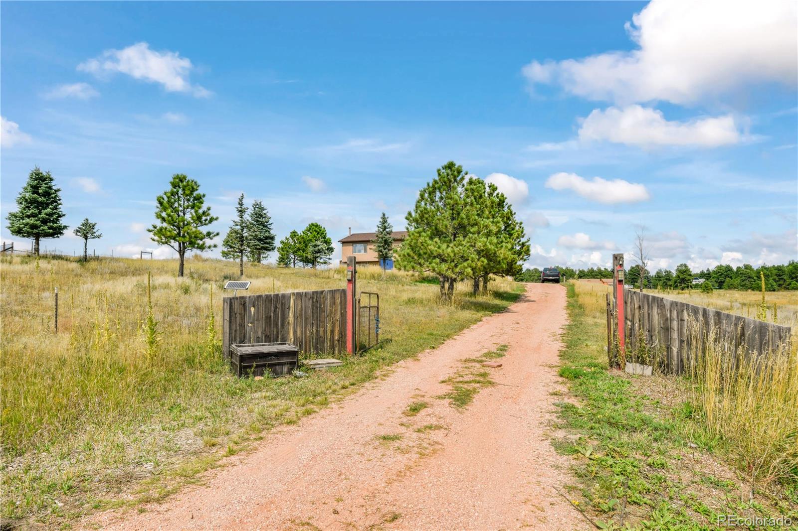 MLS Image #3 for 7560  pine cone road,colorado springs, Colorado
