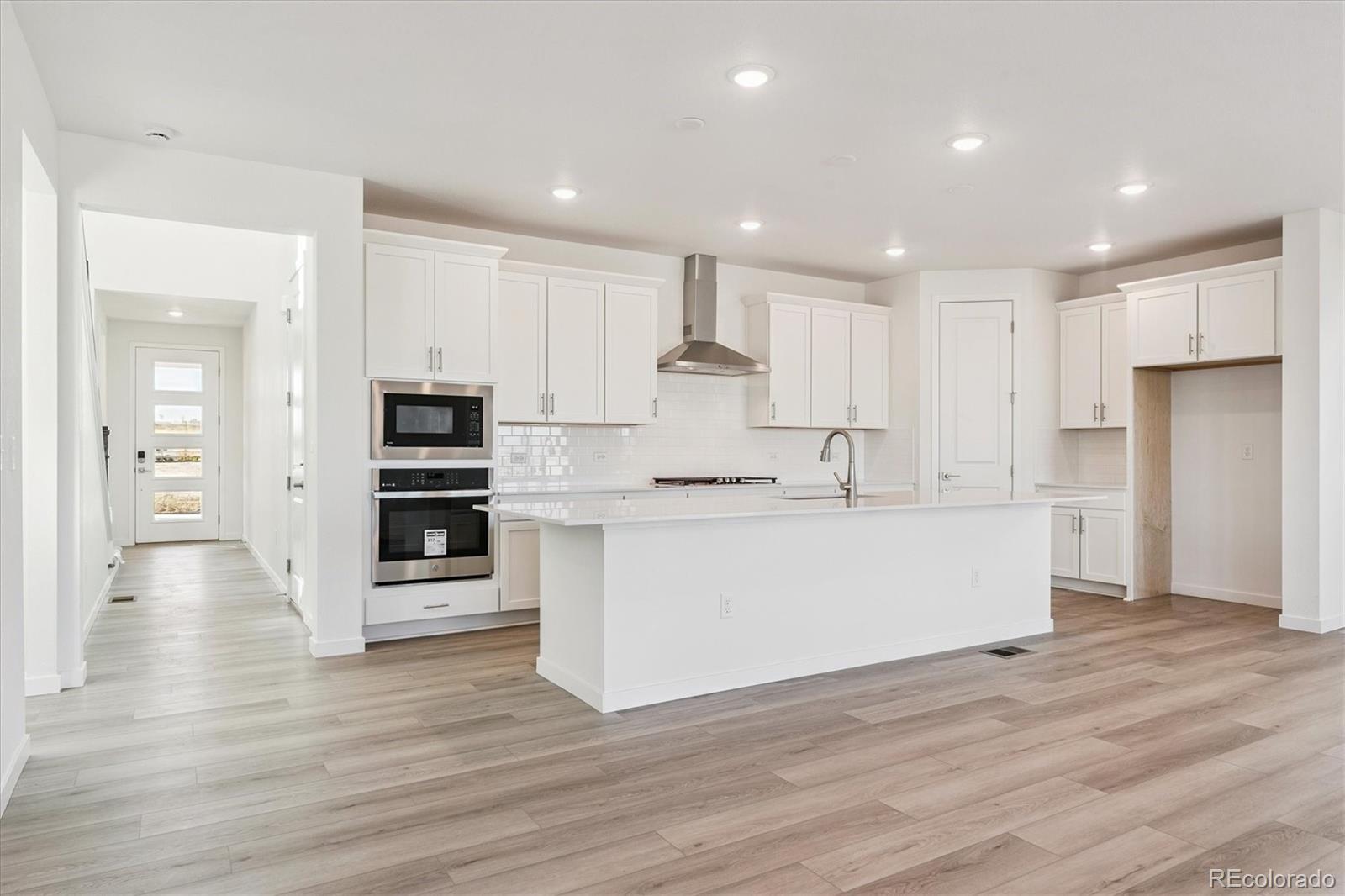 MLS Image #8 for 11193  mount emma drive,englewood, Colorado