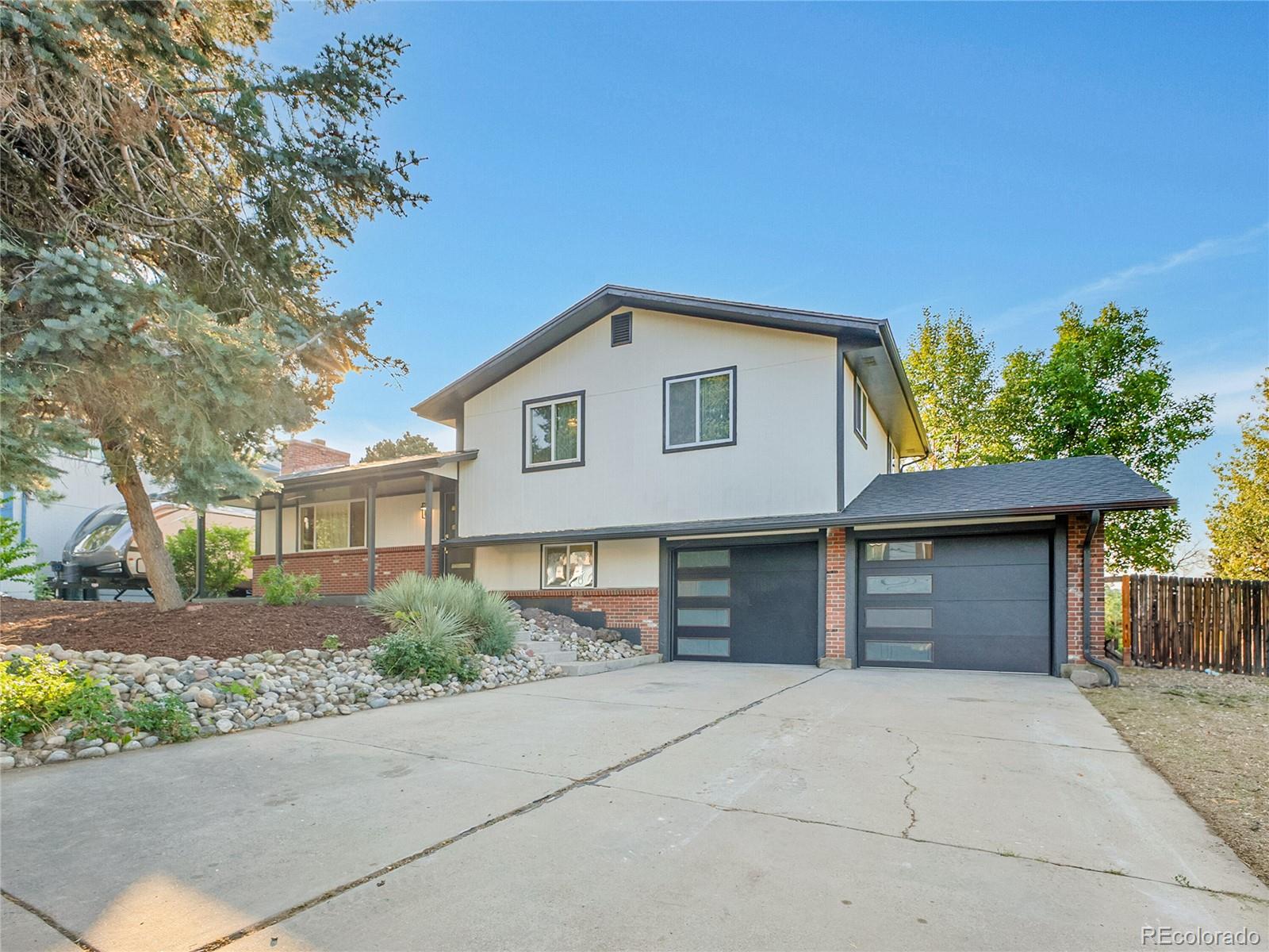 MLS Image #1 for 10353 w arkansas drive,lakewood, Colorado