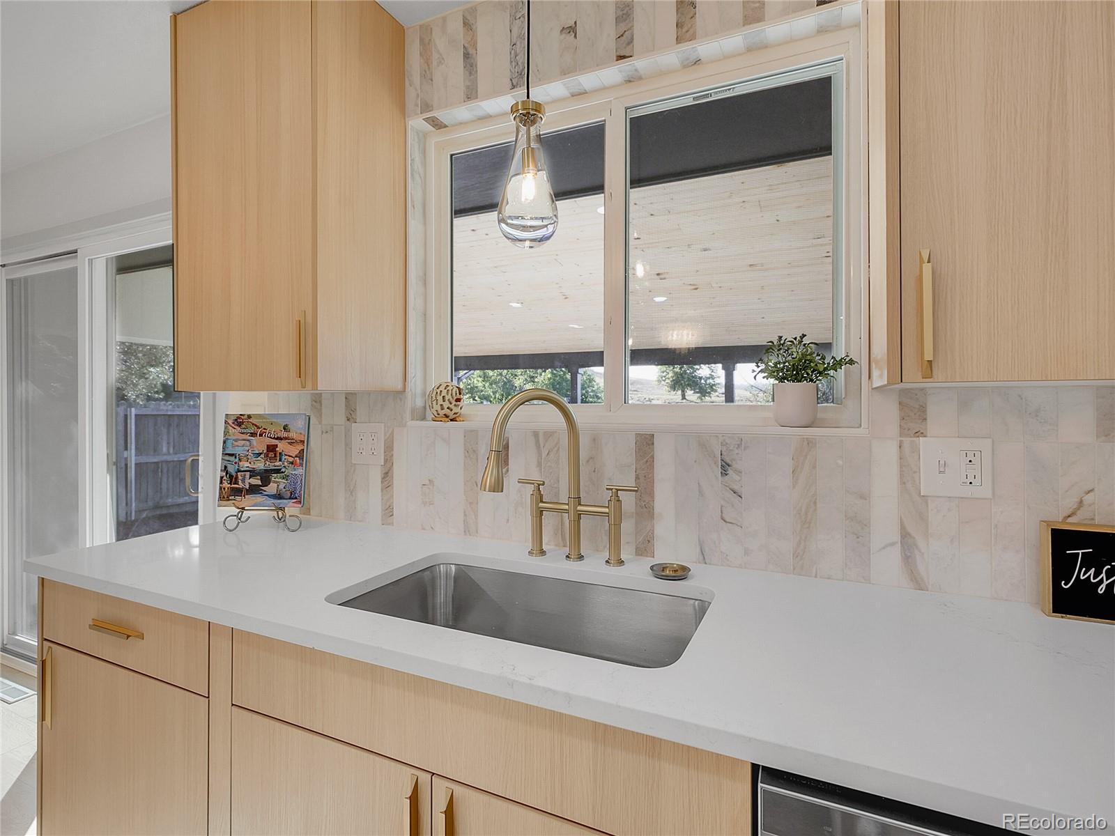 MLS Image #6 for 10353 w arkansas drive,lakewood, Colorado