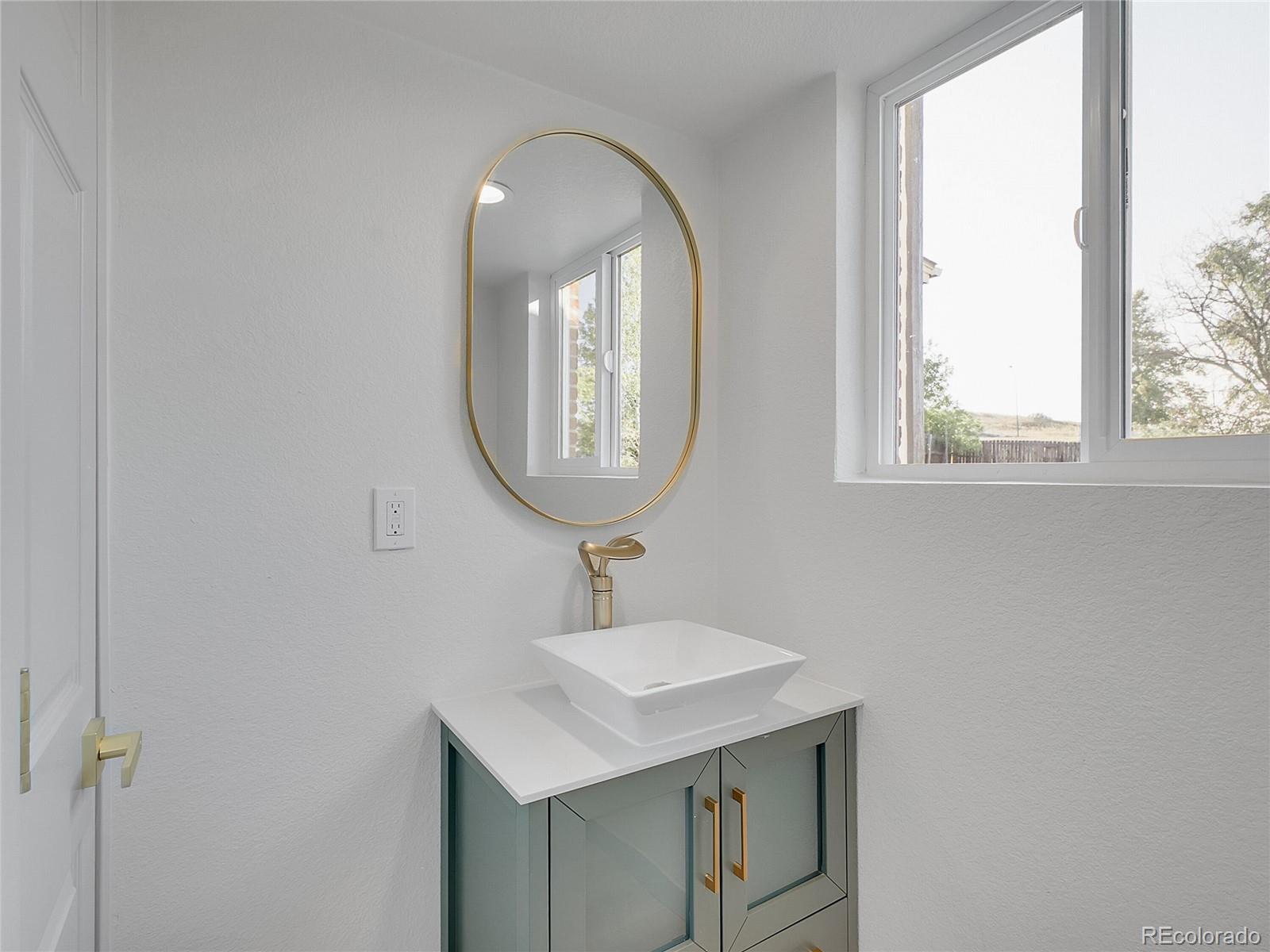 MLS Image #8 for 10353 w arkansas drive,lakewood, Colorado