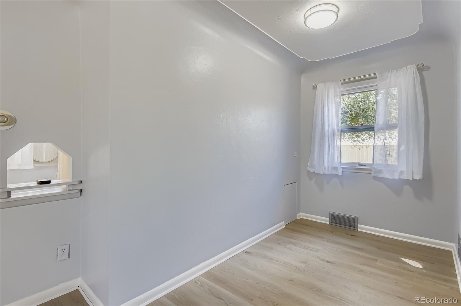 MLS Image #16 for 1834 w crestline avenue,littleton, Colorado