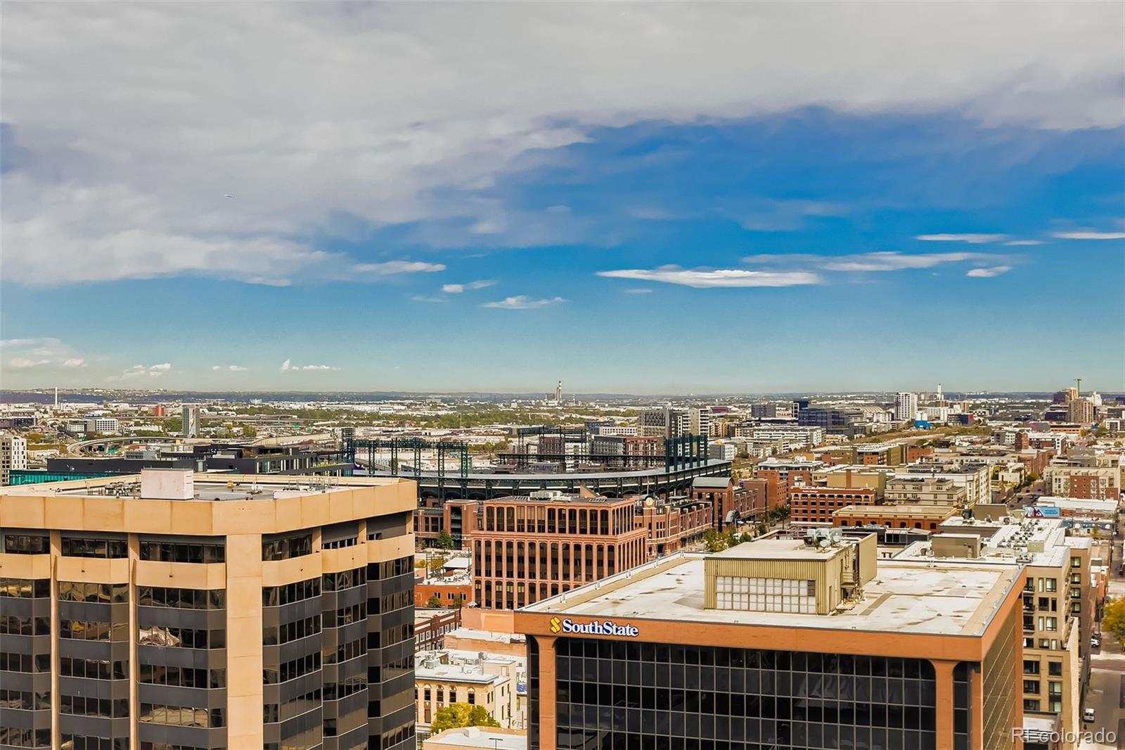 MLS Image #9 for 1625  larimer street 2707,denver, Colorado
