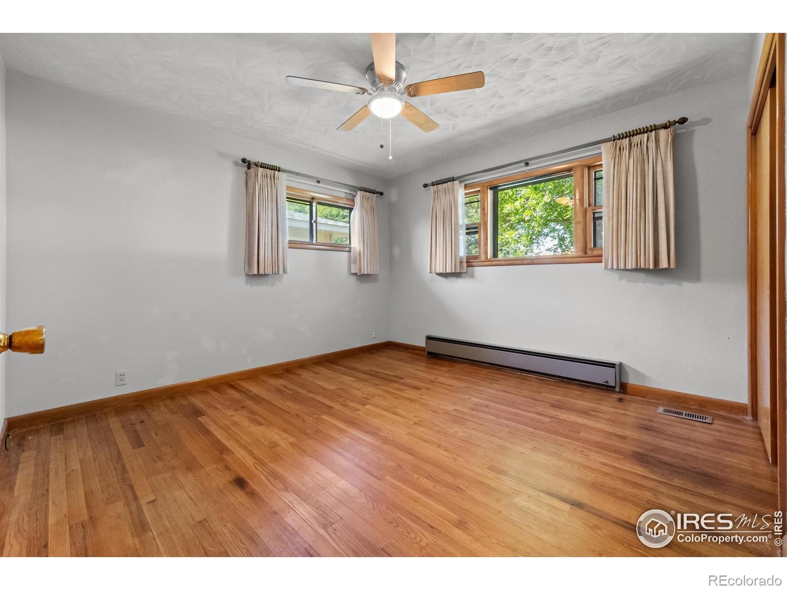 MLS Image #12 for 642  date avenue,akron, Colorado
