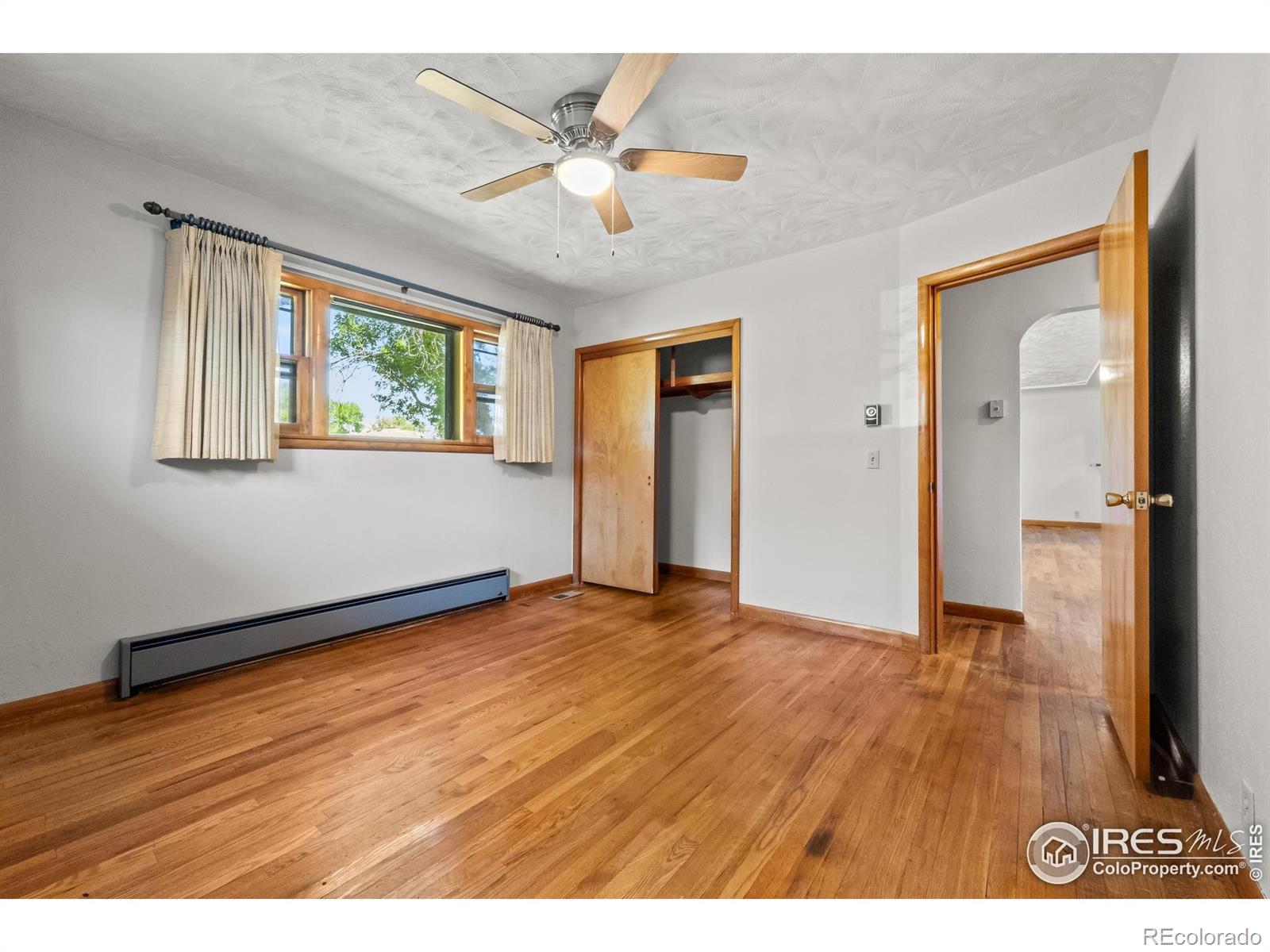 MLS Image #15 for 642  date avenue,akron, Colorado