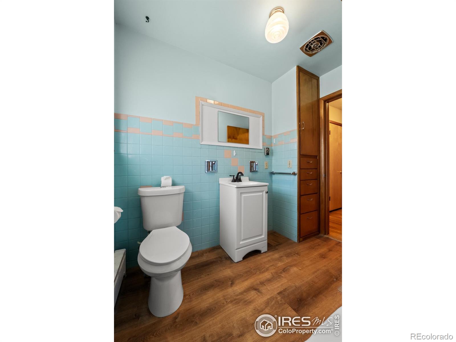 MLS Image #17 for 642  date avenue,akron, Colorado