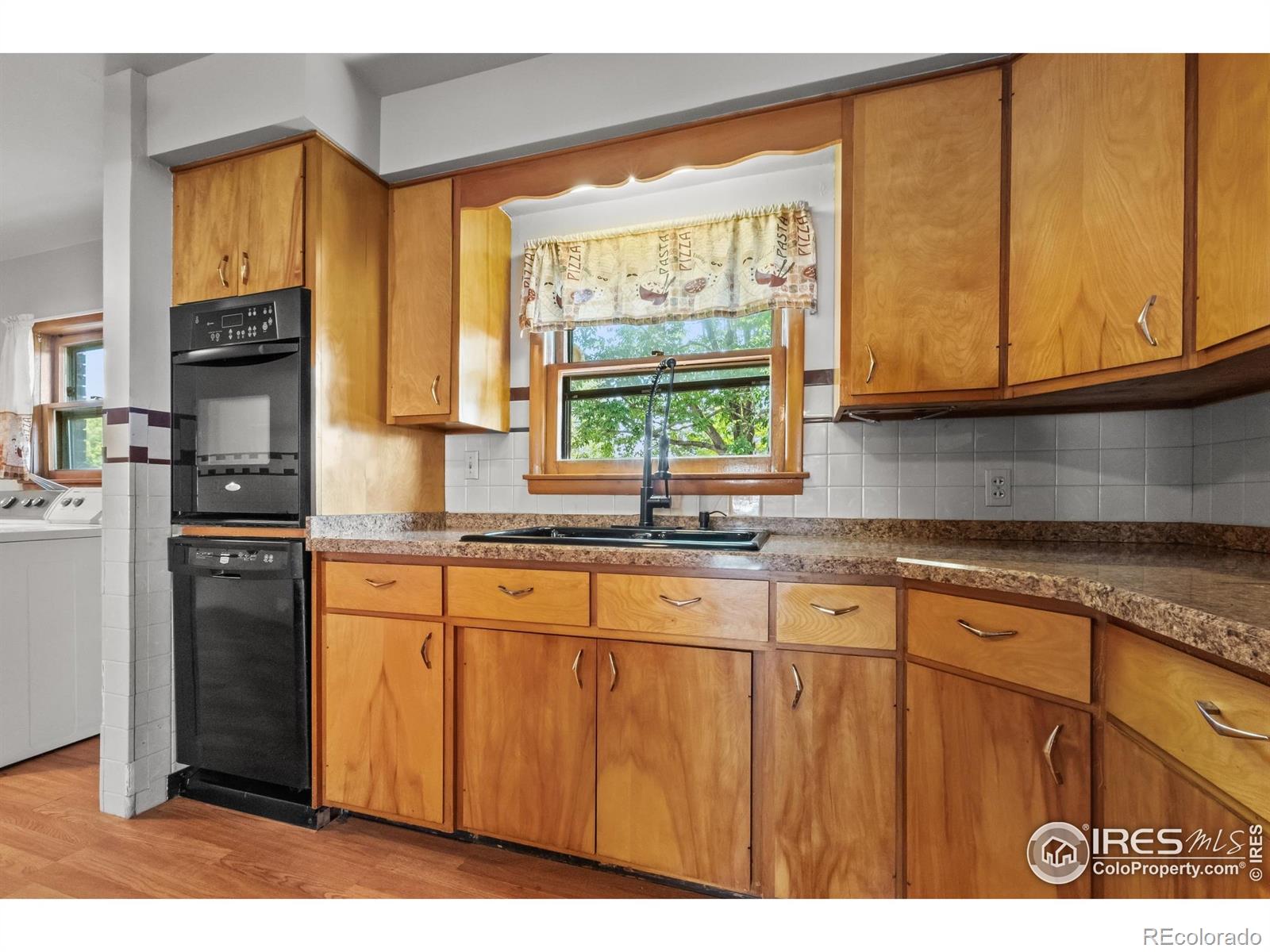 MLS Image #23 for 642  date avenue,akron, Colorado