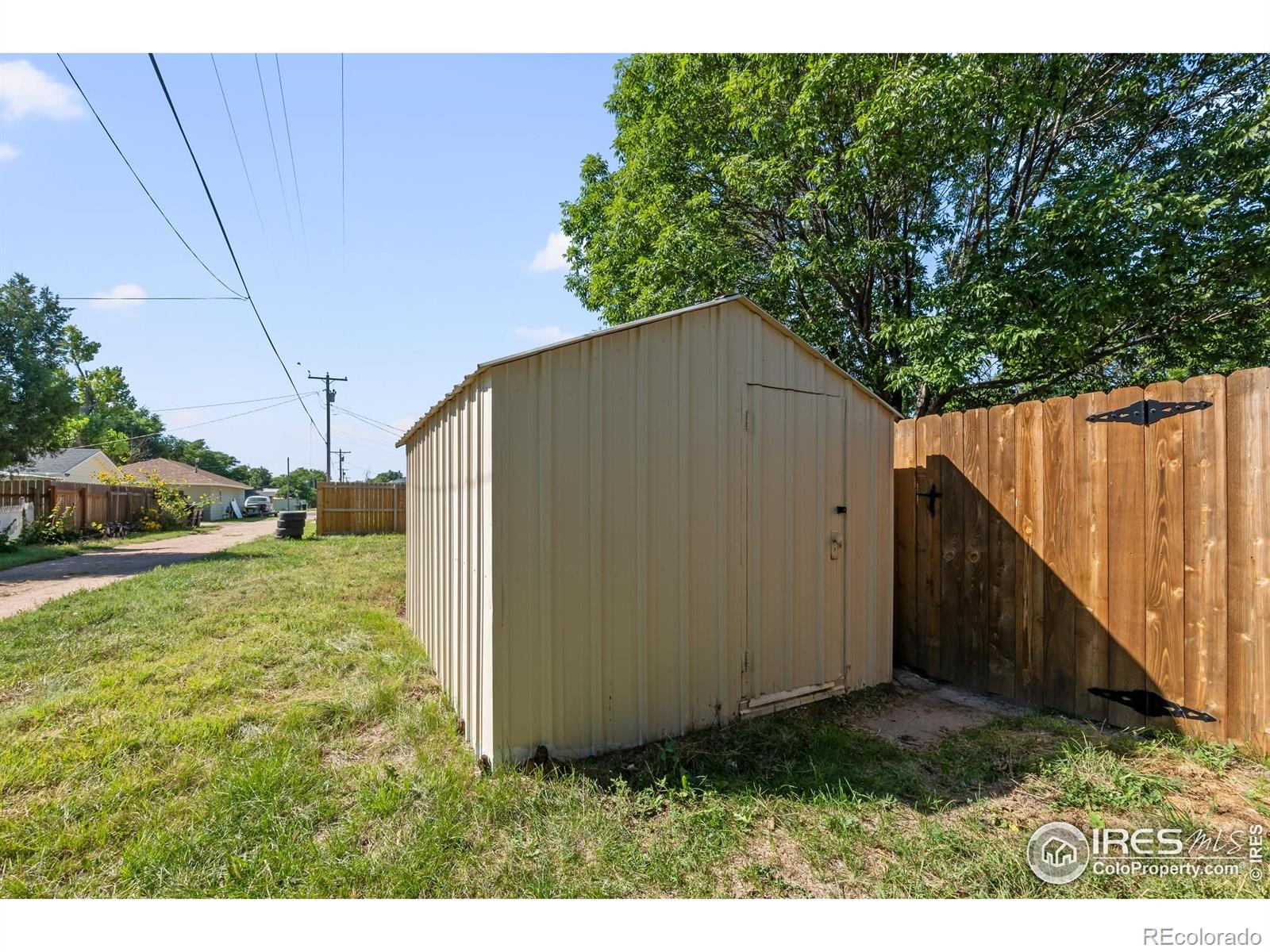 MLS Image #6 for 642  date avenue,akron, Colorado