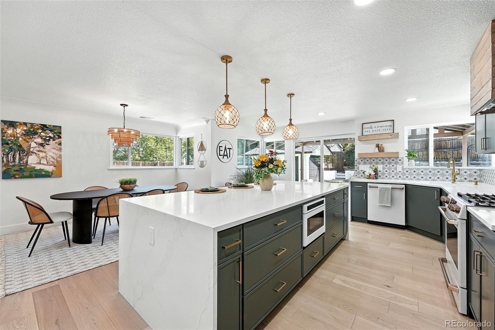 MLS Image #2 for 3444 s bellaire street,denver, Colorado